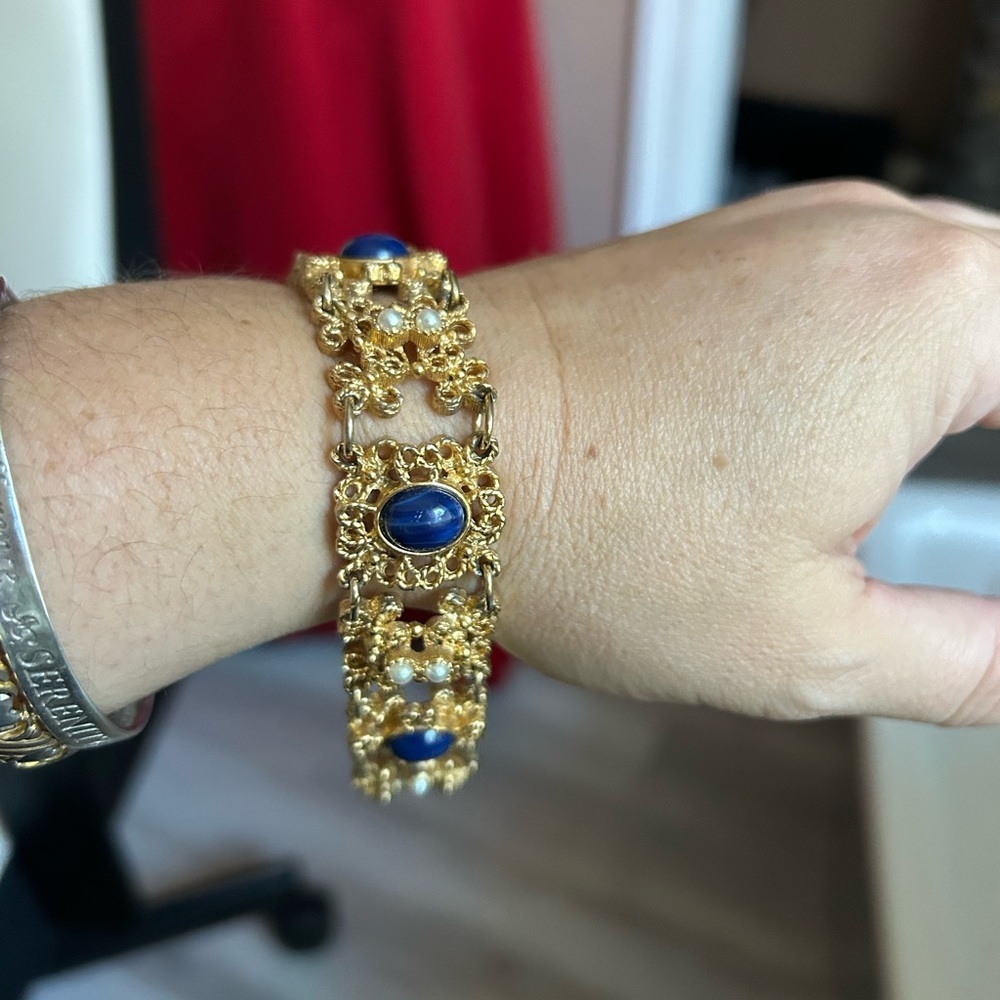 SARAH COVENTRY Elegant Gold and Blue Women's Bracelet 7 inches 🥰